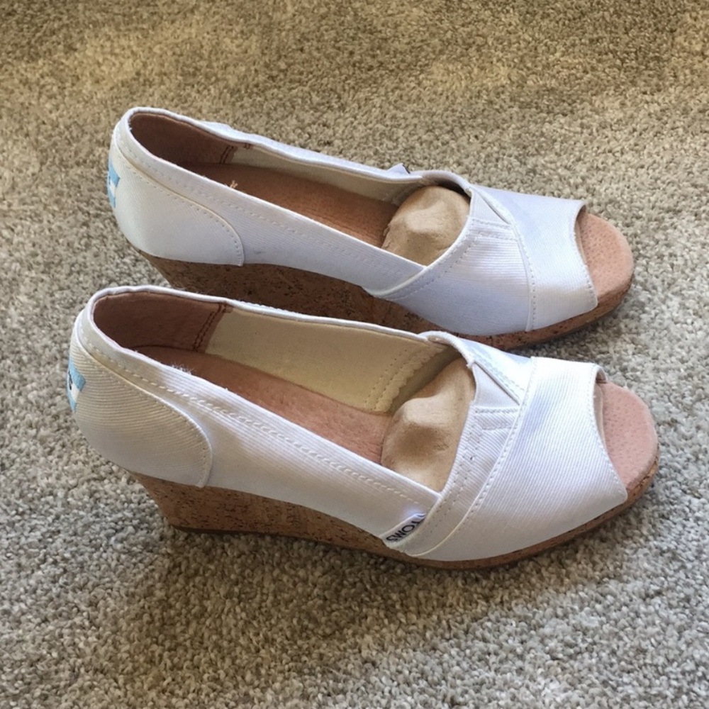 🌺Host Pick🌺 NWOT TOMS Espadrille Wedge Sandal
